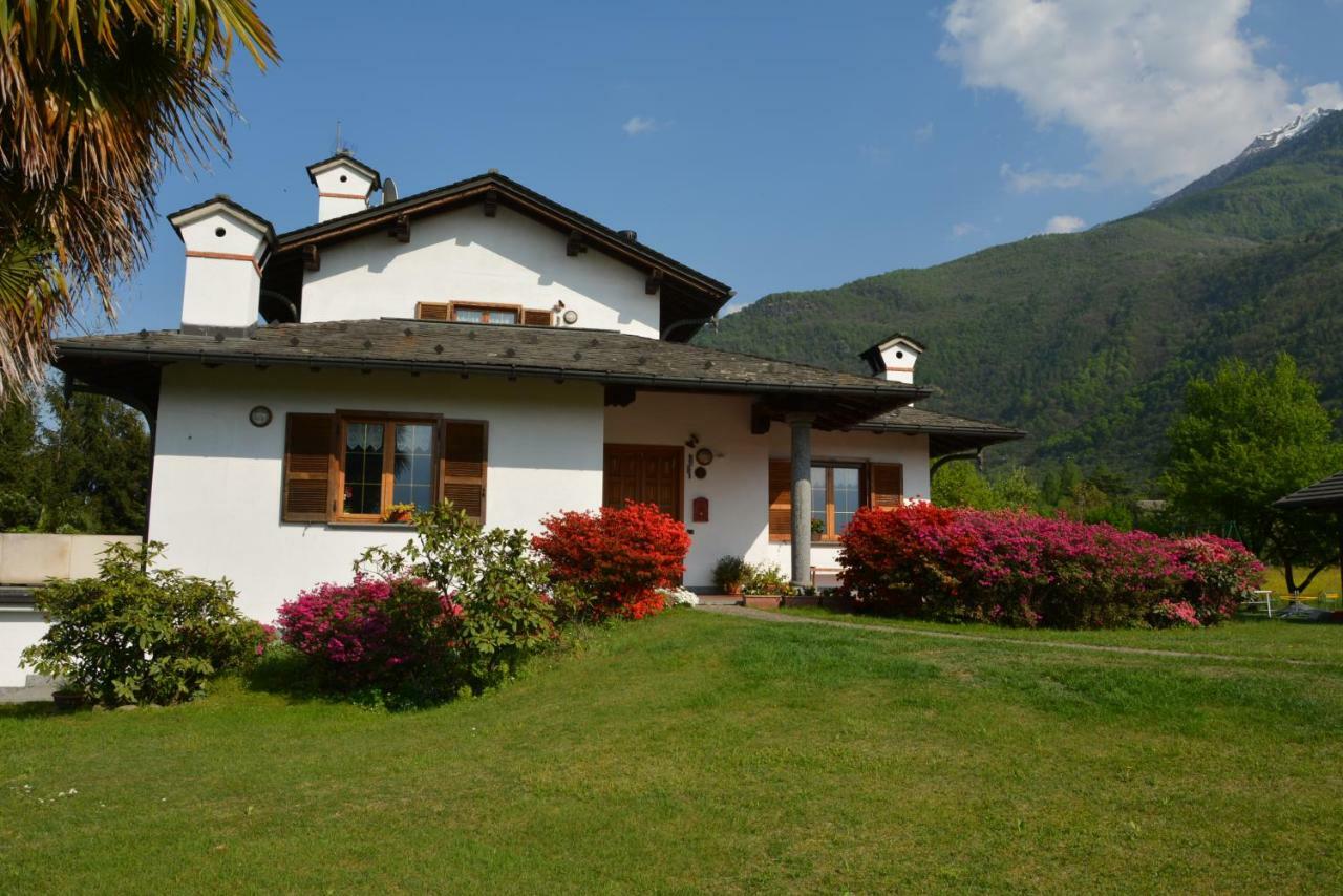 Villa Palma Colico Luaran gambar